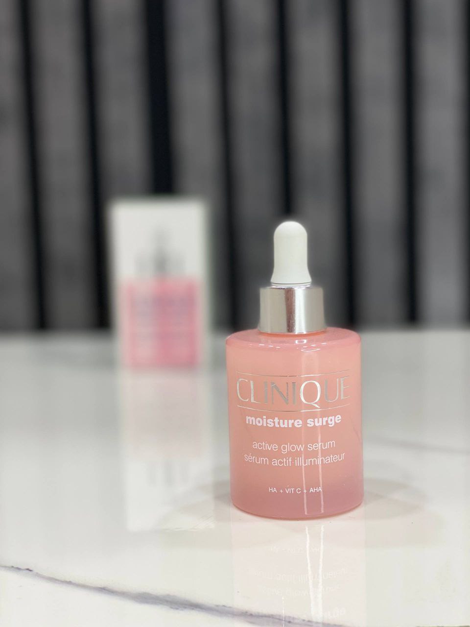 سرم آبرسان ودرخشان کننده کلینیک اورجینال